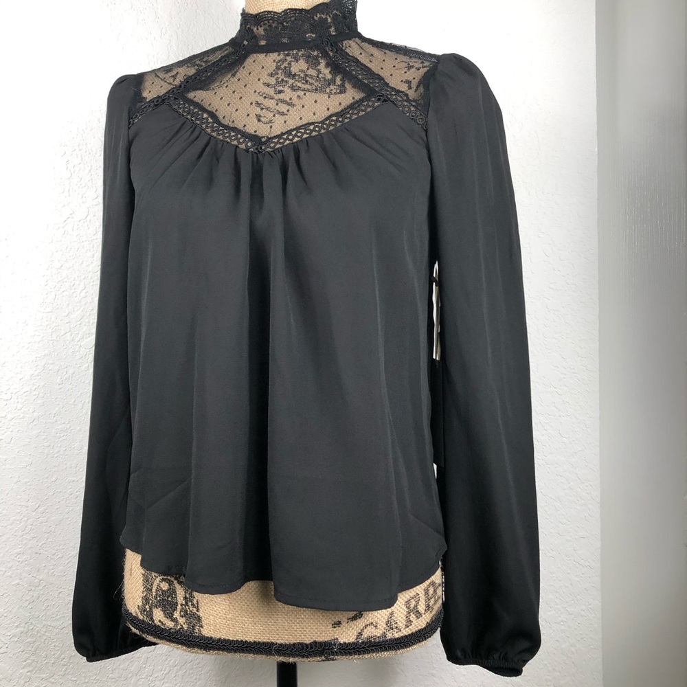 Women blouse Tops